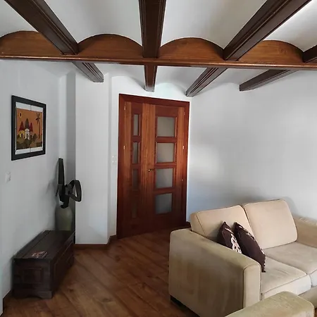 Apartamento 110 M² Con 3 Habitaciones, 2 Banos
